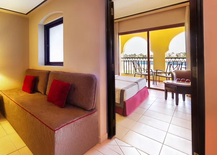 Resort Jaz Lamaya 5*